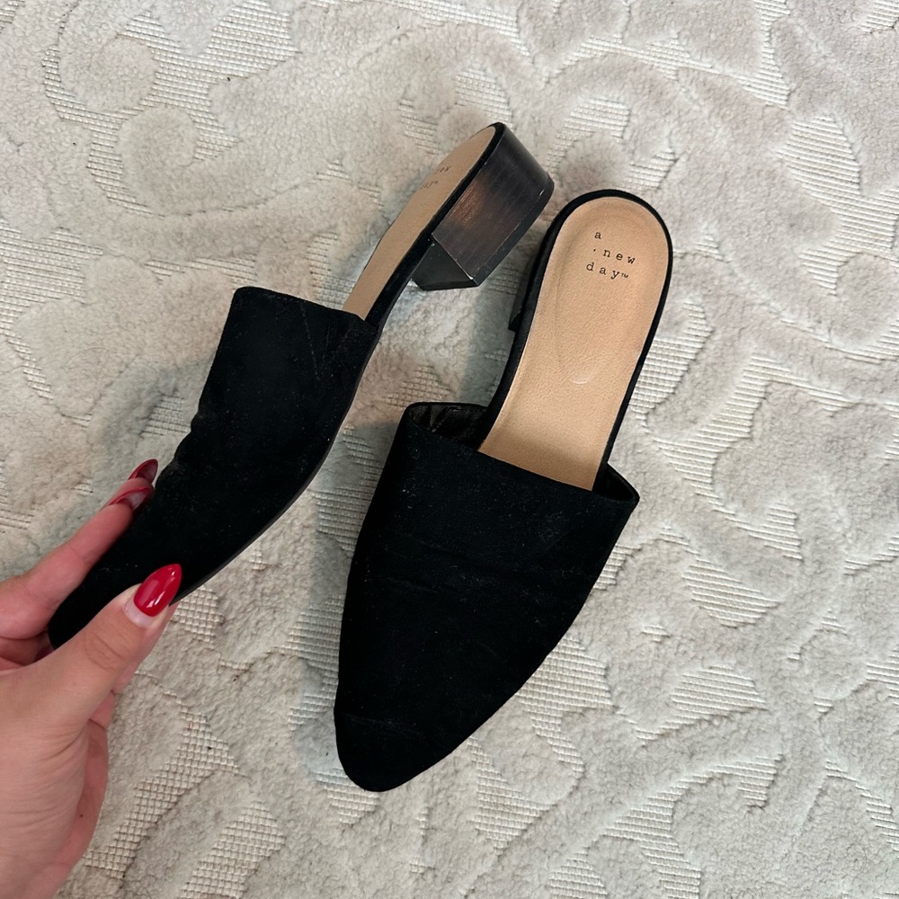 Target mules - Picture 2 of 2
